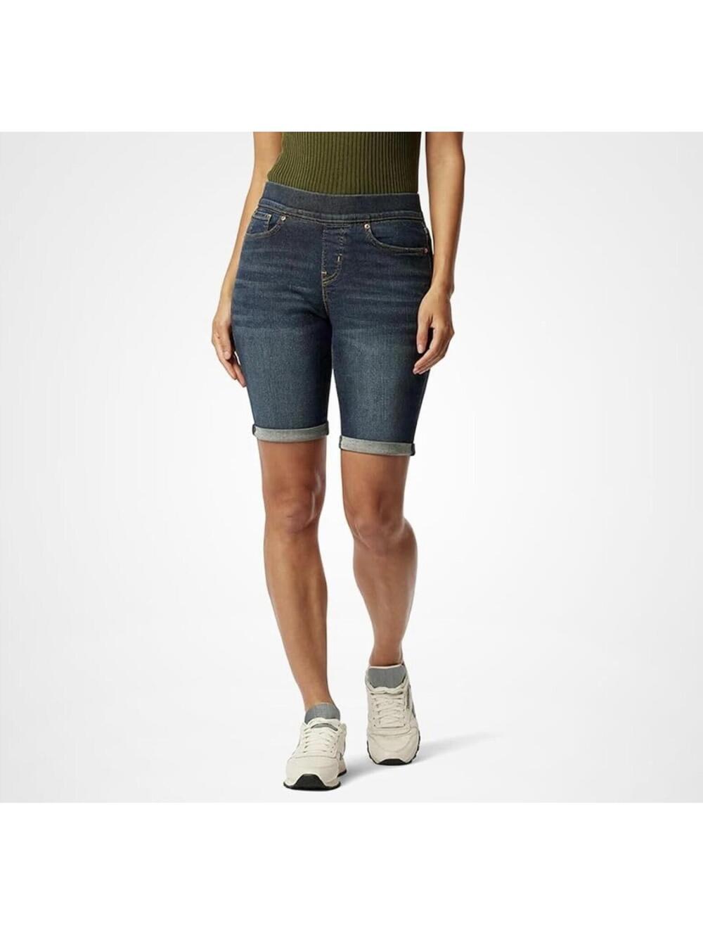 NWT Levi Strause Signature Gold Totally Shaping Pull-On Bermuda Shorts size 14